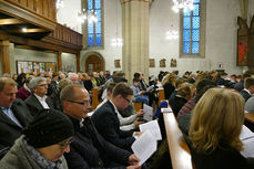 Firmung 2017 in Naumburg (Foto: Karl-Franz Thiede)